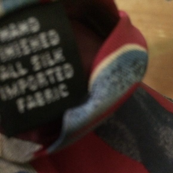 Stafford Tie vibrant colors! Make offers! - Picture 6 of 7